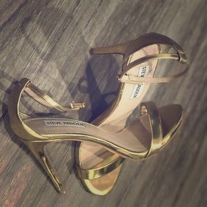 Steve Madden Stecy Ankle Strap Sandal